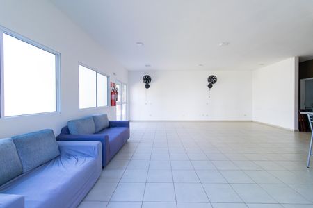 Apartamento para alugar com 47m², 2 quartos e 1 vagaÁrea comum - Salão de festas