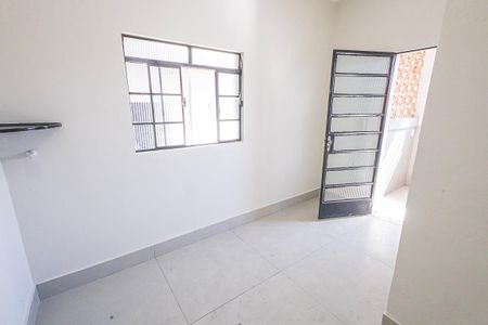 Casa para alugar com 58m², 3 quartos e 1 vaga Casa para alugar com 58m², 3 quartos e 1 vagacopa