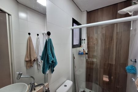 Apartamento à venda com 96m², 2 quartos e 1 vaga Apartamento à venda com 96m², 2 quartos e 1 vagaBanheiro
