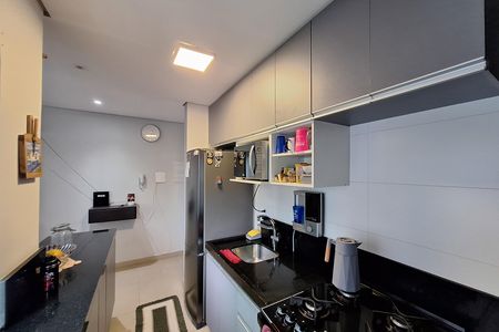 Apartamento à venda com 96m², 2 quartos e 1 vaga Apartamento à venda com 96m², 2 quartos e 1 vagaCozinha