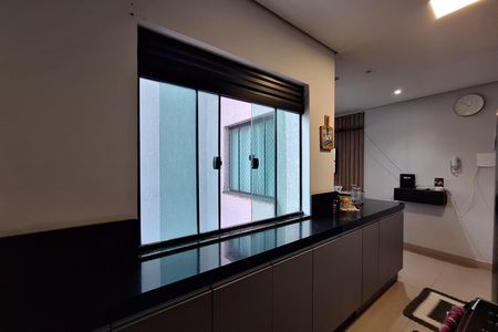 Apartamento à venda com 96m², 2 quartos e 1 vaga Apartamento à venda com 96m², 2 quartos e 1 vagaCozinha