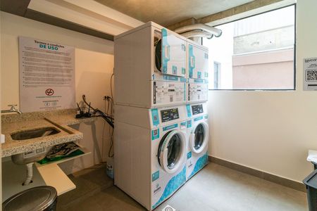 Apartamento para alugar com 38m², 1 quarto e 1 vaga Apartamento para alugar com 38m², 1 quarto e 1 vagaÁrea Comum - Lavanderia