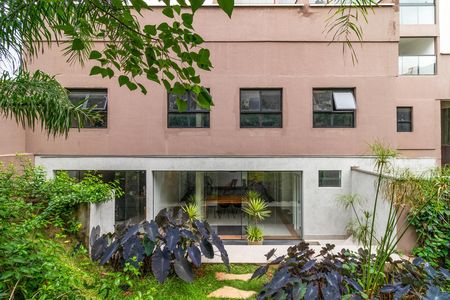 Apartamento para alugar com 38m², 1 quarto e 1 vaga Apartamento para alugar com 38m², 1 quarto e 1 vagaÁrea Comum - Jardim