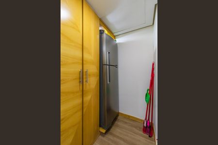 Cozinha de apartamento à venda com 1 quarto, 40m² em Alphaville Industrial, Barueri