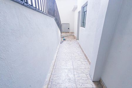 area de serviço de casa para alugar com 3 quartos, 55m² em Candelária, Belo Horizonte