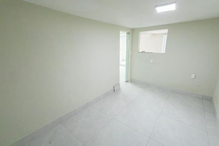 quarto 2 de casa para alugar com 3 quartos, 55m² em Candelária, Belo Horizonte