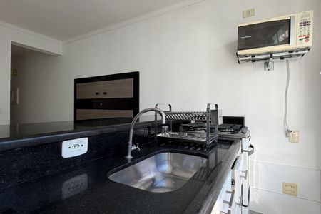 Cozinha e Área de Serviço de apartamento para alugar com 1 quarto, 50m² em Itararé, Santos