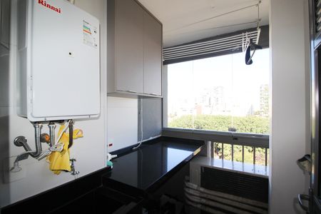 Apartamento à venda com 101m², 2 quartos e 2 vagas Apartamento à venda com 101m², 2 quartos e 2 vagasÁrea de Serviço