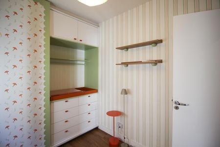 Apartamento à venda com 101m², 2 quartos e 2 vagas Apartamento à venda com 101m², 2 quartos e 2 vagasSuíte 2