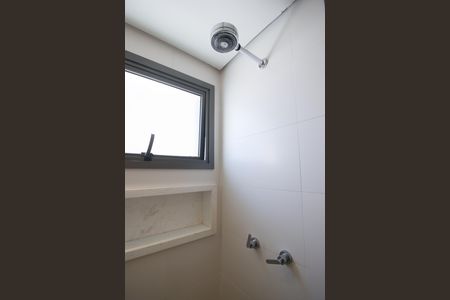 Apartamento à venda com 101m², 2 quartos e 2 vagas Apartamento à venda com 101m², 2 quartos e 2 vagasBanheiro da Suíte 1