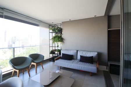 Apartamento à venda com 101m², 2 quartos e 2 vagas Apartamento à venda com 101m², 2 quartos e 2 vagasVaranda