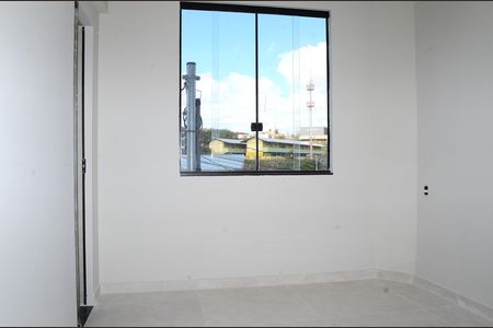 Casa à venda com 100m², 3 quartos e 2 vagasSuíte 2