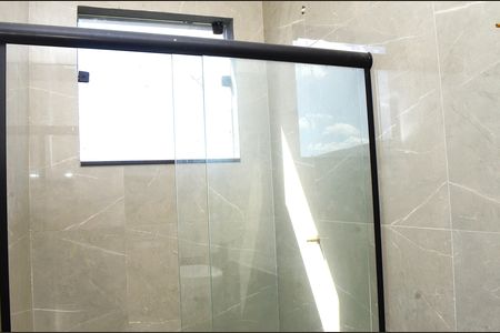 Casa à venda com 100m², 3 quartos e 2 vagasBanheiro da Suíte 3