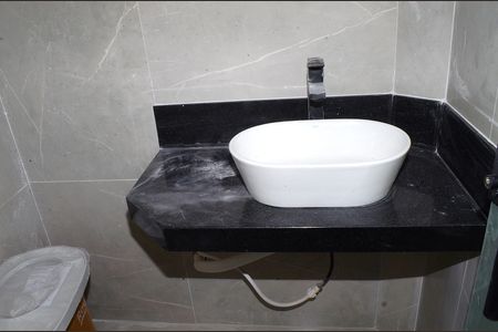 Casa à venda com 100m², 3 quartos e 2 vagasBanheiro da sala