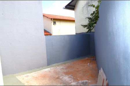 Quintal de casa à venda com 3 quartos, 100m² em Jardim Vitoria, Belo Horizonte