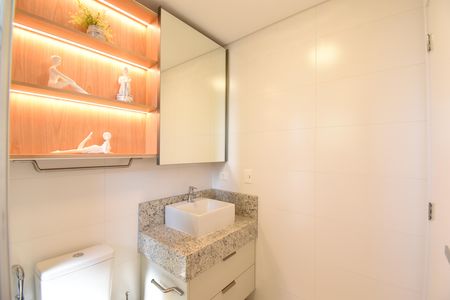 Apartamento à venda com 164m², 4 quartos e 2 vagasBanheiro da Suíte