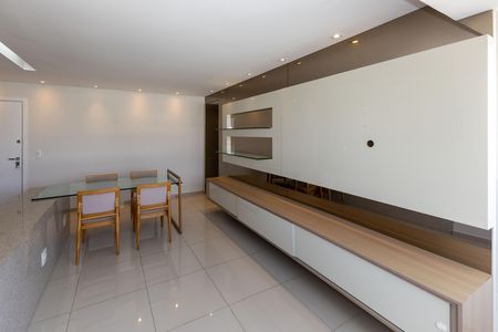 Apartamento para alugar com 70m², 2 quartos e 2 vagas Apartamento para alugar com 70m², 2 quartos e 2 vagasSala 1
