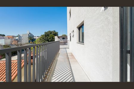 Apartamento à venda com 52m², 2 quartos e 1 vaga Apartamento à venda com 52m², 2 quartos e 1 vagaVaranda