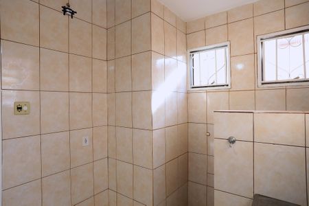 Apartamento para alugar com 54m², 2 quartos e 1 vaga Apartamento para alugar com 54m², 2 quartos e 1 vagaCozinha e área de serviço