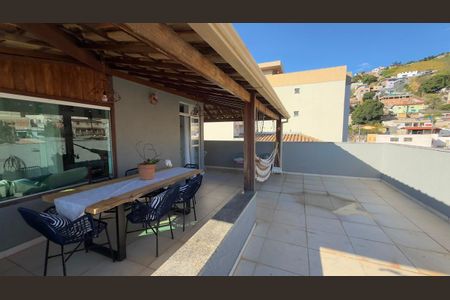 Apartamento à venda com 3 quartos, 150m² em Paraíso, Belo Horizonte