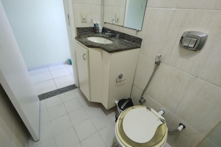 Casa para alugar com 106m², 3 quartos e 1 vaga Casa para alugar com 106m², 3 quartos e 1 vagaBanheiro 1