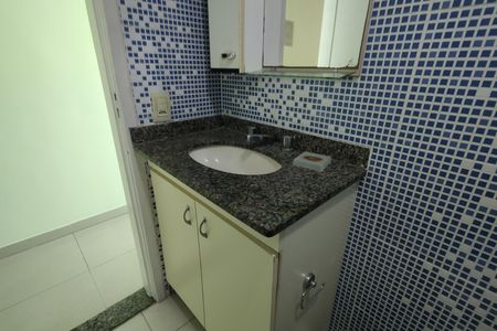 Casa para alugar com 106m², 3 quartos e 1 vaga Casa para alugar com 106m², 3 quartos e 1 vagaBanheiro Social 2