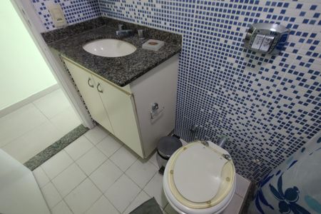 Casa para alugar com 106m², 3 quartos e 1 vaga Casa para alugar com 106m², 3 quartos e 1 vagaBanheiro Social 2