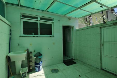 Casa para alugar com 106m², 3 quartos e 1 vaga Casa para alugar com 106m², 3 quartos e 1 vagaÁrea de Serviço