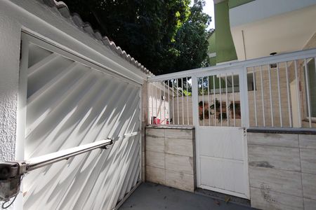 Casa para alugar com 106m², 3 quartos e 1 vaga Casa para alugar com 106m², 3 quartos e 1 vagaBanheiro Social 2