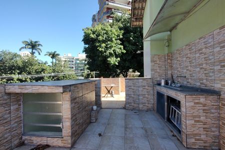 Casa para alugar com 106m², 3 quartos e 1 vaga Casa para alugar com 106m², 3 quartos e 1 vagaTerraço