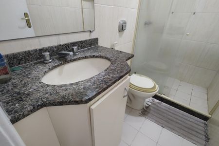 Casa para alugar com 106m², 3 quartos e 1 vaga Casa para alugar com 106m², 3 quartos e 1 vagaBanheiro 1