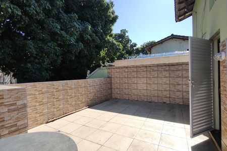 Casa para alugar com 106m², 3 quartos e 1 vaga Casa para alugar com 106m², 3 quartos e 1 vagaTerraço