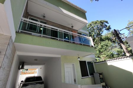 Fachada de casa para alugar com 3 quartos, 106m² em Pechincha, Rio de Janeiro
