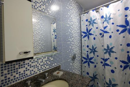 Banheiro Social 2 de casa para alugar com 3 quartos, 106m² em Pechincha, Rio de Janeiro