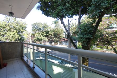 Casa para alugar com 106m², 3 quartos e 1 vaga Casa para alugar com 106m², 3 quartos e 1 vagaVaranda dos Quartos