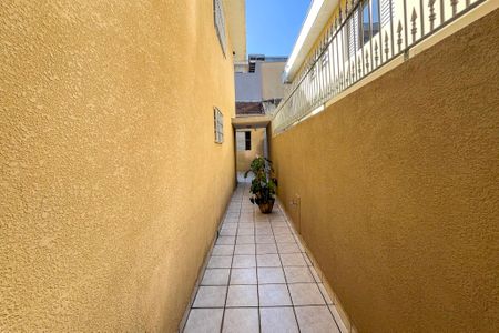 Casa para alugar com 184m², 4 quartos e 2 vagas Casa para alugar com 184m², 4 quartos e 2 vagasÁrea externa