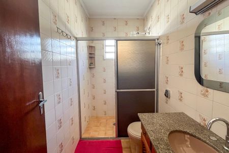 Casa para alugar com 184m², 4 quartos e 2 vagas Casa para alugar com 184m², 4 quartos e 2 vagasBanheiro