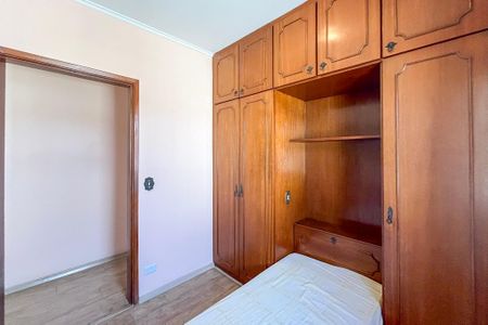 Casa para alugar com 184m², 4 quartos e 2 vagas Casa para alugar com 184m², 4 quartos e 2 vagasQuarto 2