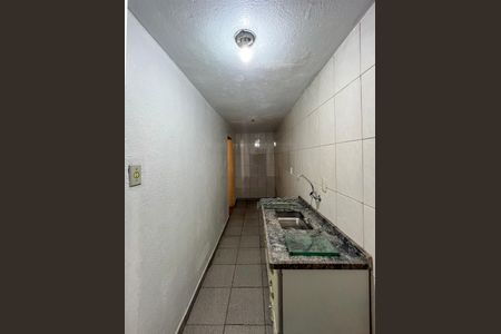 Casa para alugar com 184m², 4 quartos e 2 vagas Casa para alugar com 184m², 4 quartos e 2 vagasCozinha de Serviço