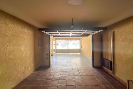 Casa para alugar com 184m², 4 quartos e 2 vagas Casa para alugar com 184m², 4 quartos e 2 vagasGaragem