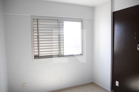Apartamento para alugar com 100m², 3 quartos e 2 vagasQuarto 01