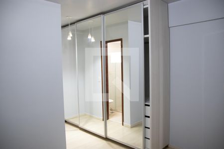 Apartamento para alugar com 100m², 3 quartos e 2 vagasSuíte 02