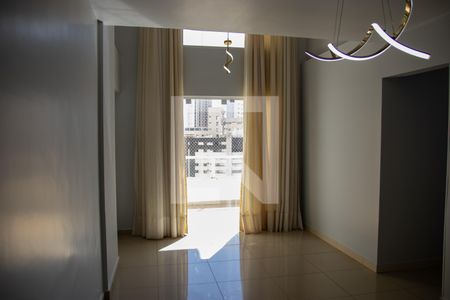 Apartamento para alugar com 100m², 3 quartos e 2 vagasSala