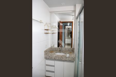 Apartamento para alugar com 100m², 3 quartos e 2 vagasBanheiro da Suíte 2