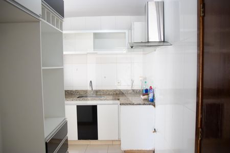 Apartamento para alugar com 100m², 3 quartos e 2 vagasCozinha e Área de Serviço