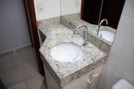 Apartamento para alugar com 100m², 3 quartos e 2 vagasBanheiro