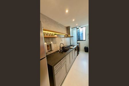 Cozinha de apartamento para alugar com 1 quarto, 62m² em Icaraí, Niterói