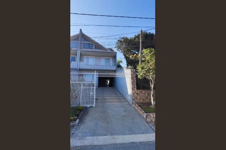 Casa à venda com 3 quartos, 160m² em Santa Cândida, Curitiba