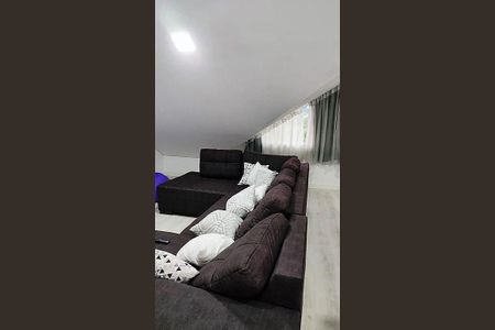 Casa à venda com 3 quartos, 160m² em Santa Cândida, Curitiba