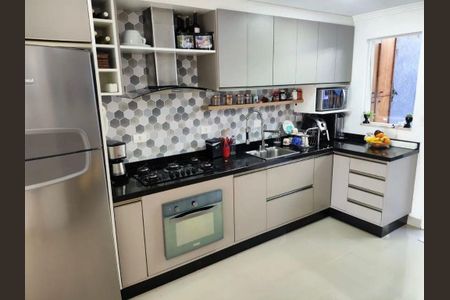 Casa à venda com 160m², 3 quartos e 3 vagas